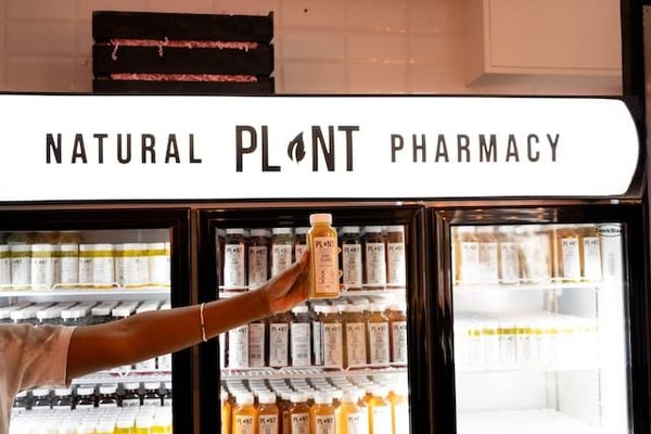 Comment trouver des produits de pharmacie bio sur le site parapromos.com ?